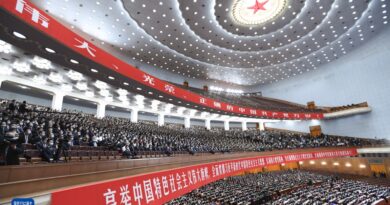 시진핑(習近平) 주석: 중국특색 사회주의 위대한 기치를 높이 들고 사회주의 현대화 국가를 전면 건설하기 위해 단결분투하자(전문 下)