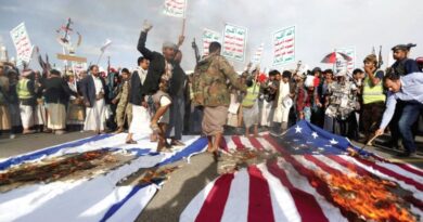 예멘에 군사적으로 항복하고 홍해 위기에 대한 ‘외교적 해결책’을 고민하는 미국